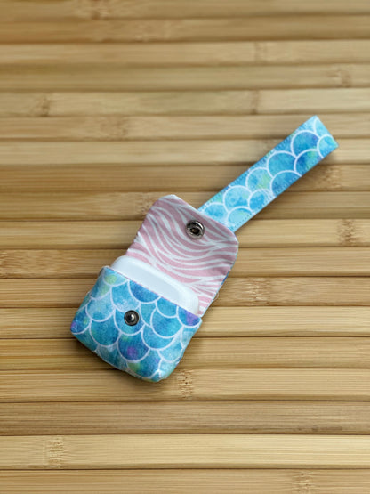 Blaue Meerjungfrau AirPod-Hülle