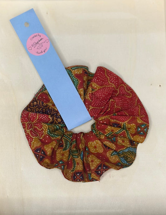Merah Bumi Batik Hair Scrunchie